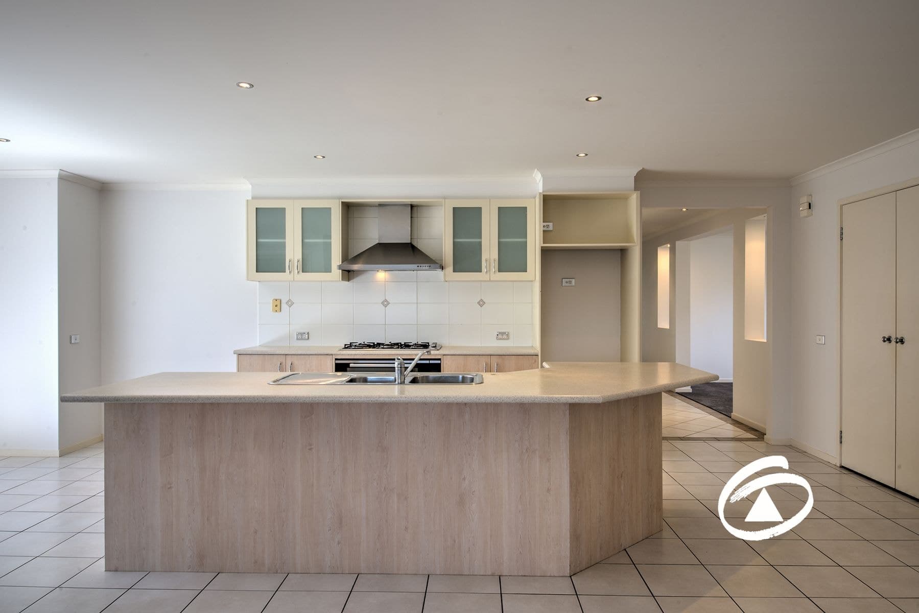13 Yorkshire Drive, Cranbourne North VIC 3977, Cranbourne North - Thumbnail 8