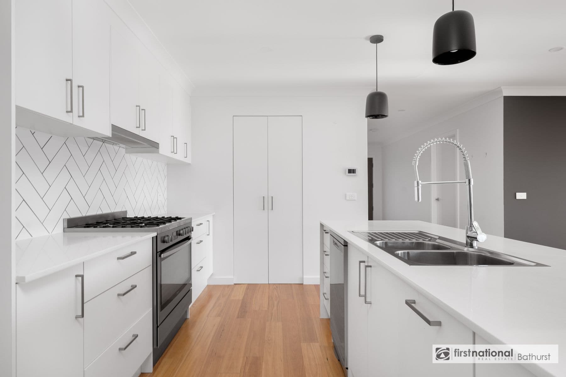 81 Basalt Way, Kelso NSW 2795, Kelso - Thumbnail 7