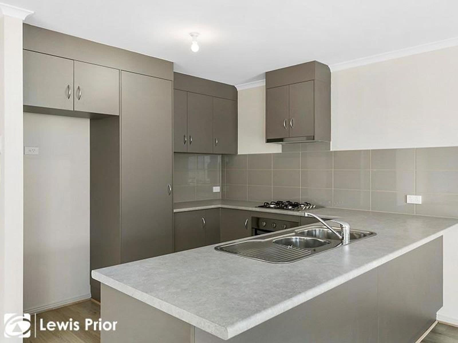 15 Powers Avenue, Morphett Vale SA 5162, Morphett Vale - Thumbnail 4