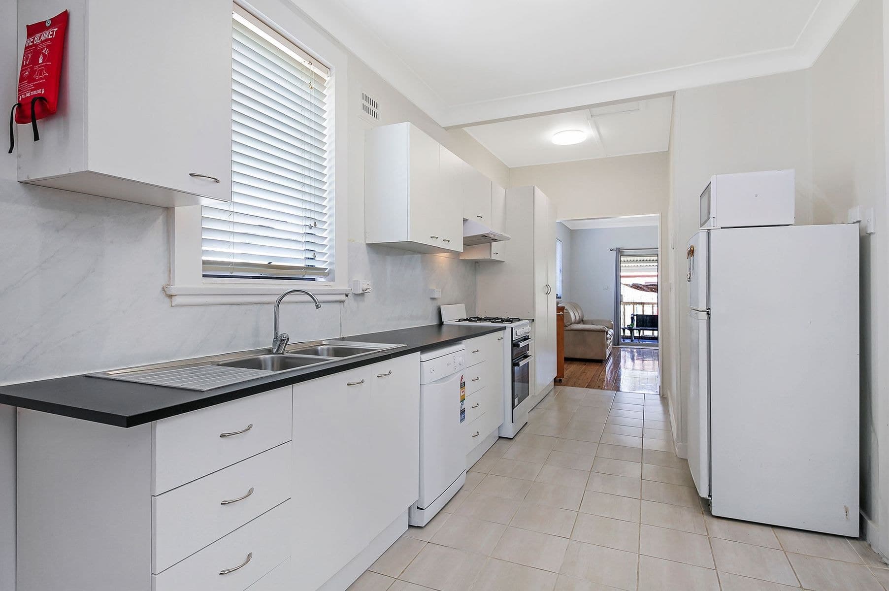 15 Uranus Road, Padstow NSW 2211, Padstow - Thumbnail 2
