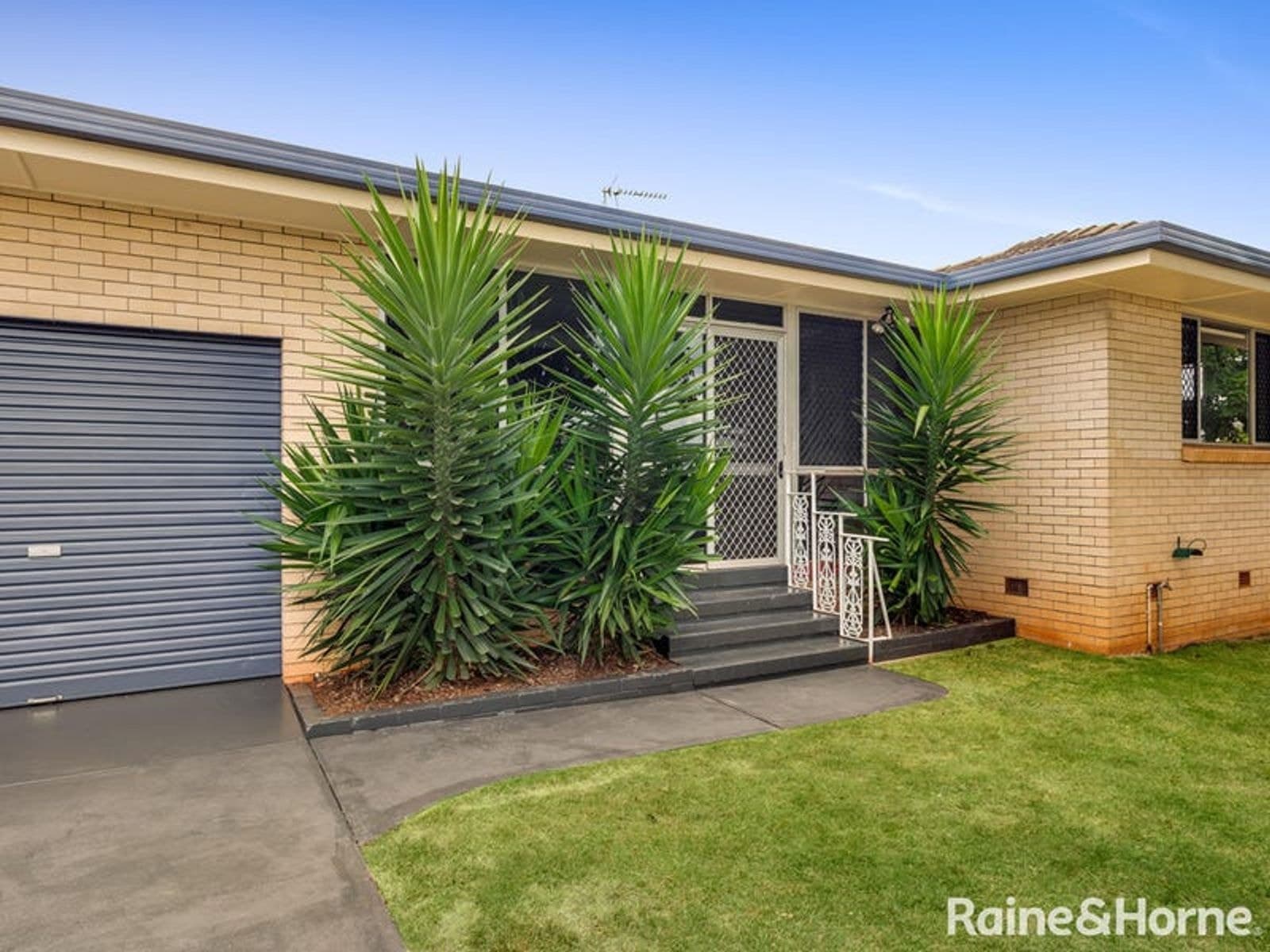504 Alderley Street, Harristown QLD 4350, Harristown - Thumbnail 2