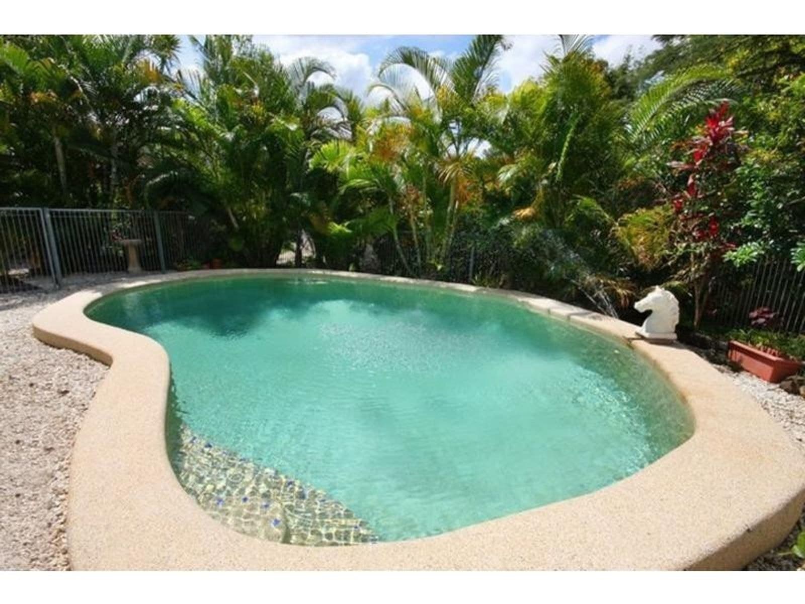 20 Sapphire Drive, Nambour QLD 4560, Nambour - Thumbnail 2
