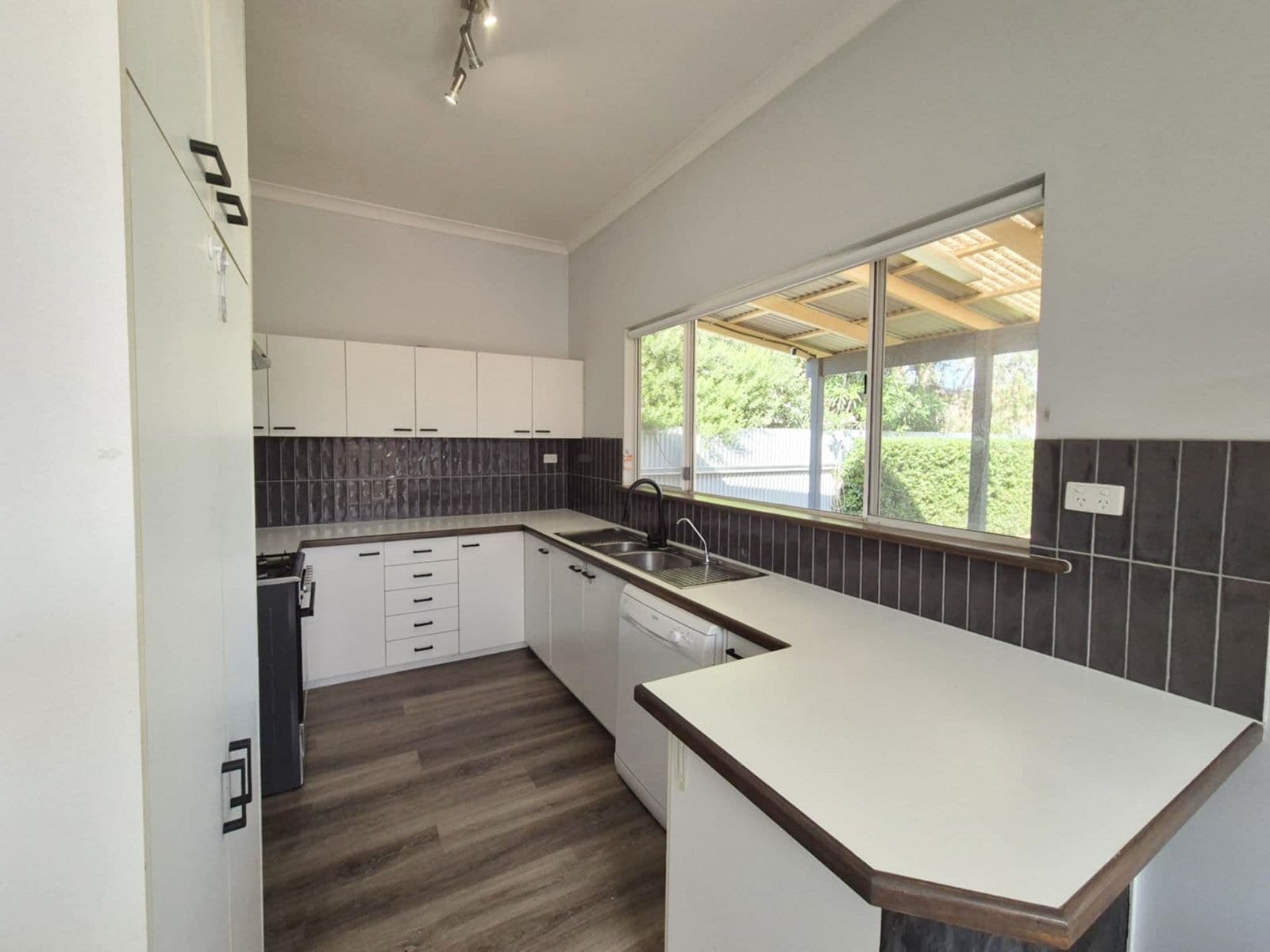 95A Campbell Street, Lamington WA 6430, Lamington - Thumbnail 3