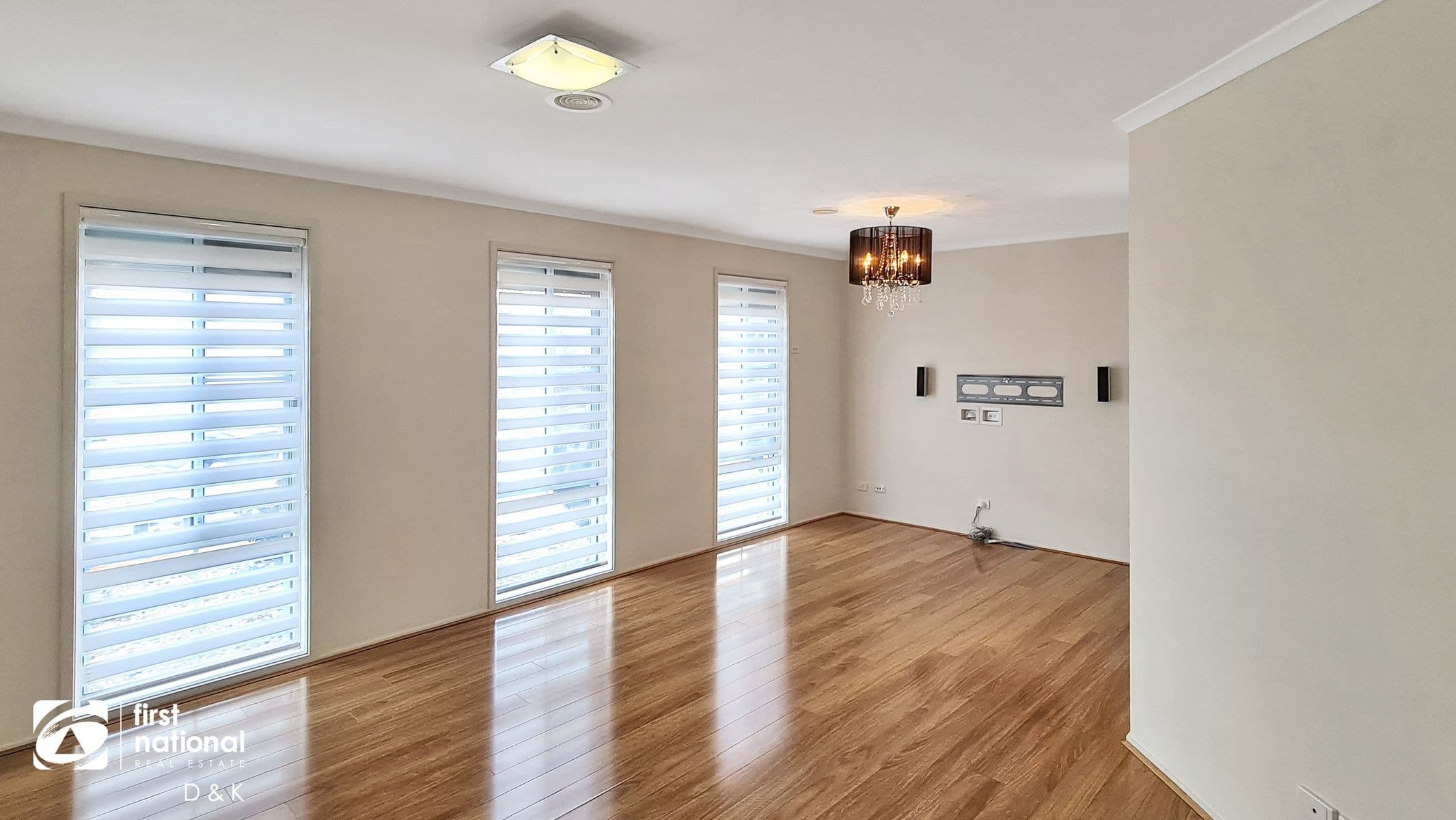 12 Flemming Avenue, Burnside VIC 3023, Burnside - Thumbnail 3