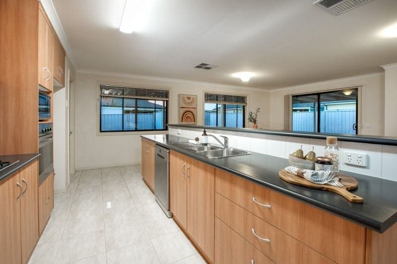 16 Dalbirra Place Springdale Heights NSW, Springdale Heights - Thumbnail 5