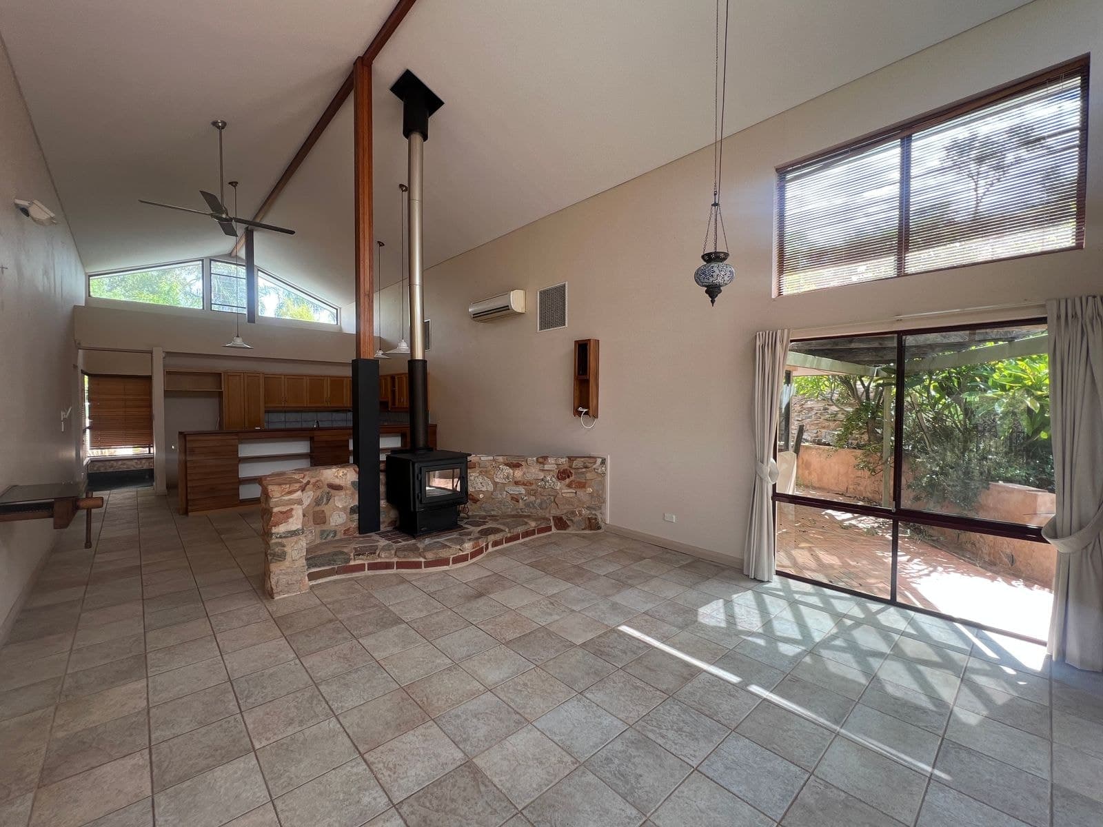12 Terry Court, Araluen NT 0870, Araluen - Thumbnail 4
