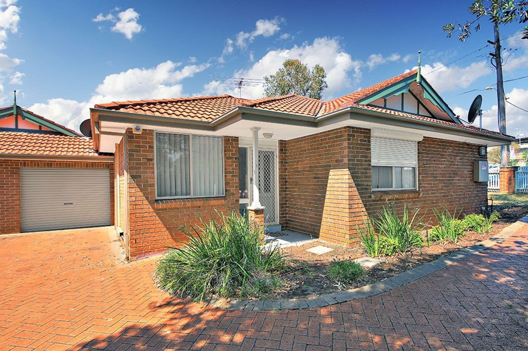 1/92 Park Road, East Hills NSW 2213, East Hills - Image 1