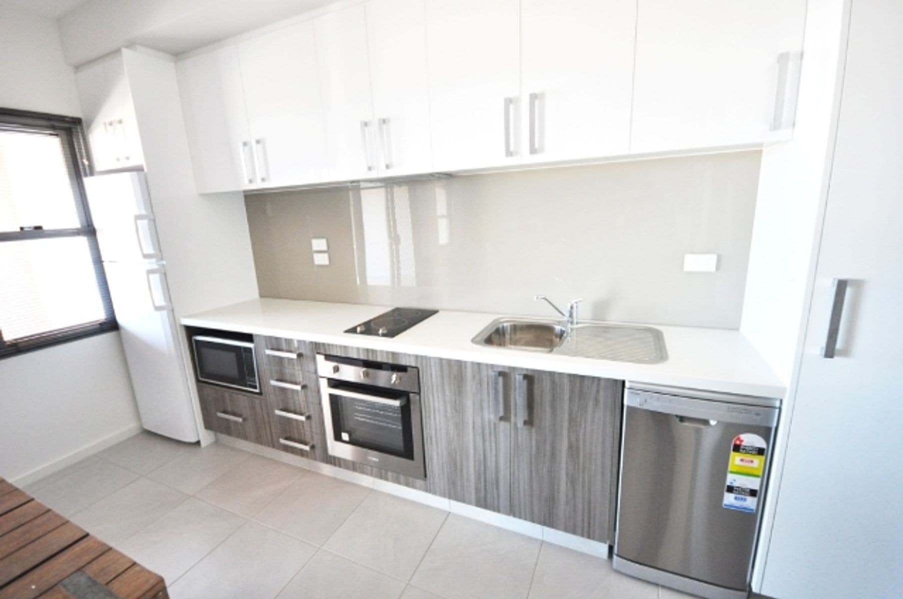 7/110 Sutherland Street, Port Hedland WA 6721, Port Hedland - Thumbnail 3