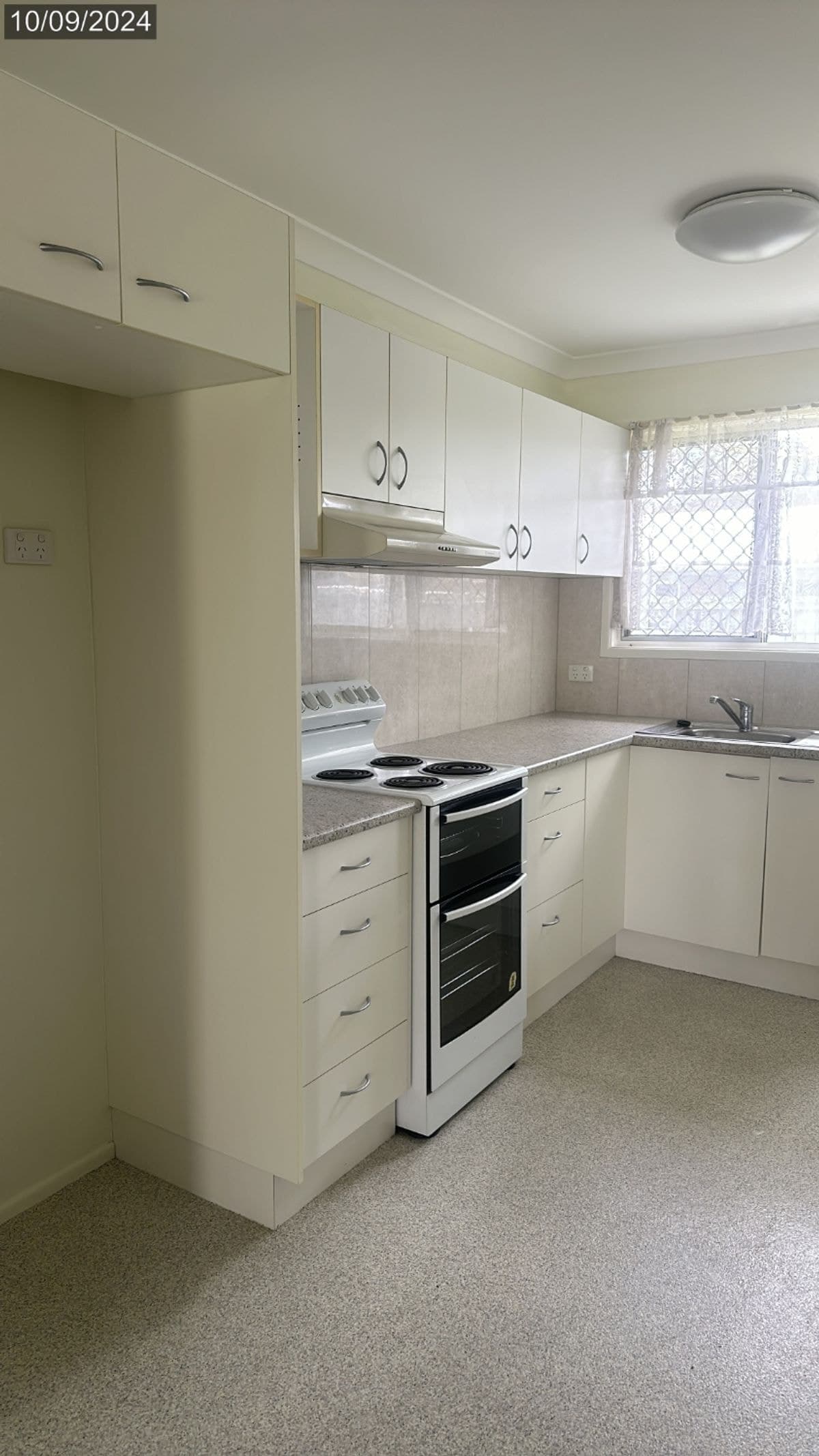 1/18 Hargreaves Street, Bundaberg South QLD 4670, Bundaberg South - Thumbnail 2