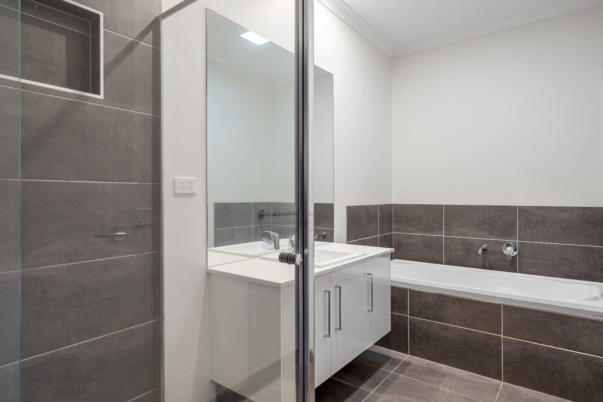 6 Blackwood Place, ROSEBUD, VIC, 3939, Rosebud - Thumbnail 8