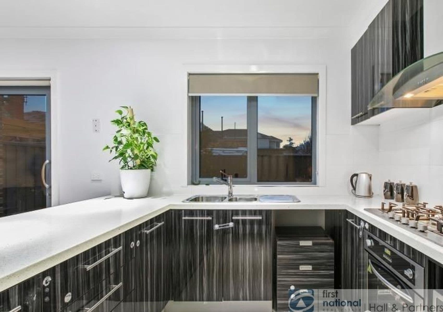 2/11-13 Frederick Street, Dandenong VIC 3175, Dandenong - Thumbnail 3