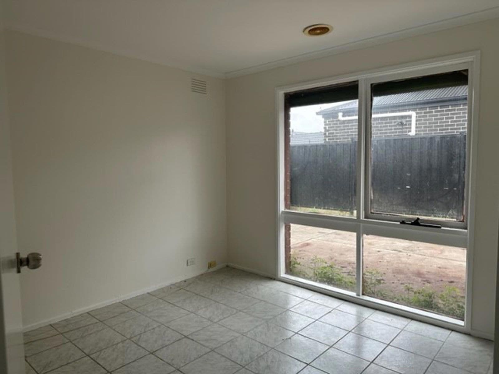 14 Ellam Court, Meadow Heights VIC 3048, Meadow Heights - Thumbnail 5