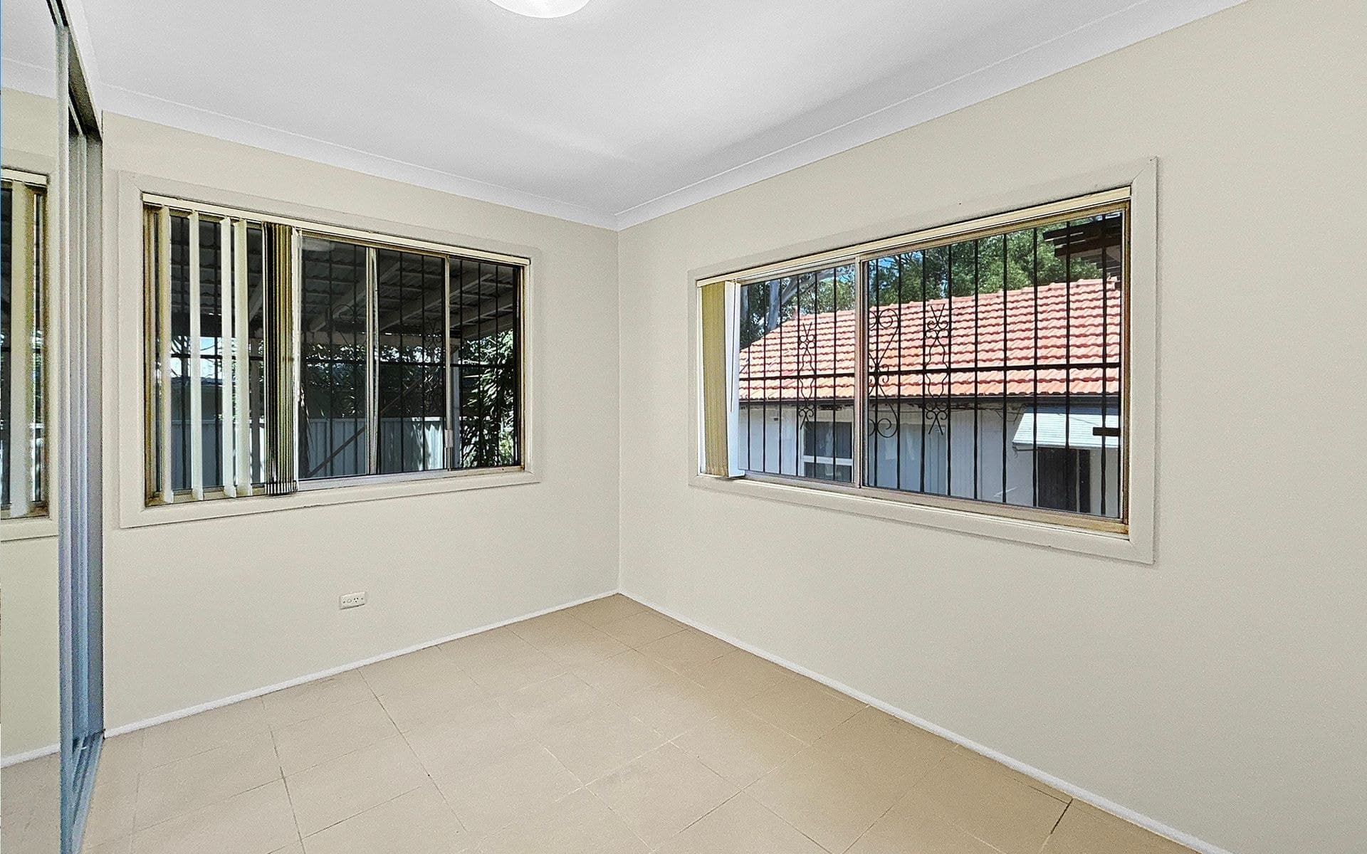 12 Highland Street, Guildford NSW 2161, Guildford - Thumbnail 4