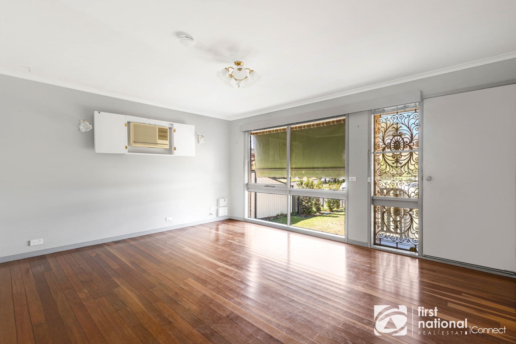 4 Harpur Cr, South Windsor NSW 2756, South Windsor - Thumbnail 3