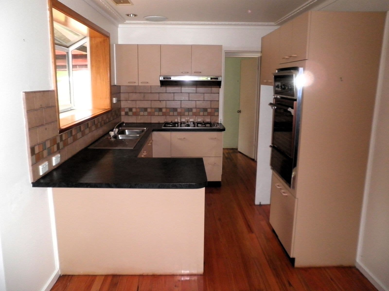 4 Frudal Crescent, Knoxfield VIC 3180, Knoxfield - Thumbnail 3