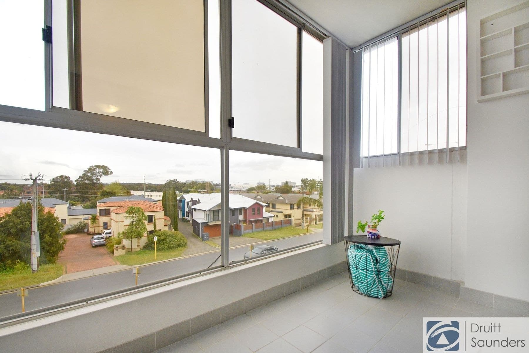 24/40 Pollard Street, Glendalough WA 6016, Glendalough - Thumbnail 2