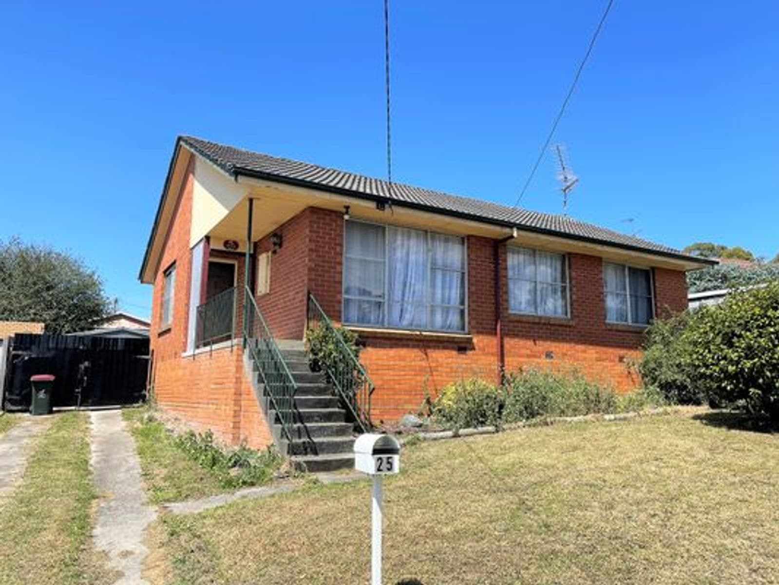 25 Heesom Crescent, Churchill VIC 3842, Churchill - Image 1