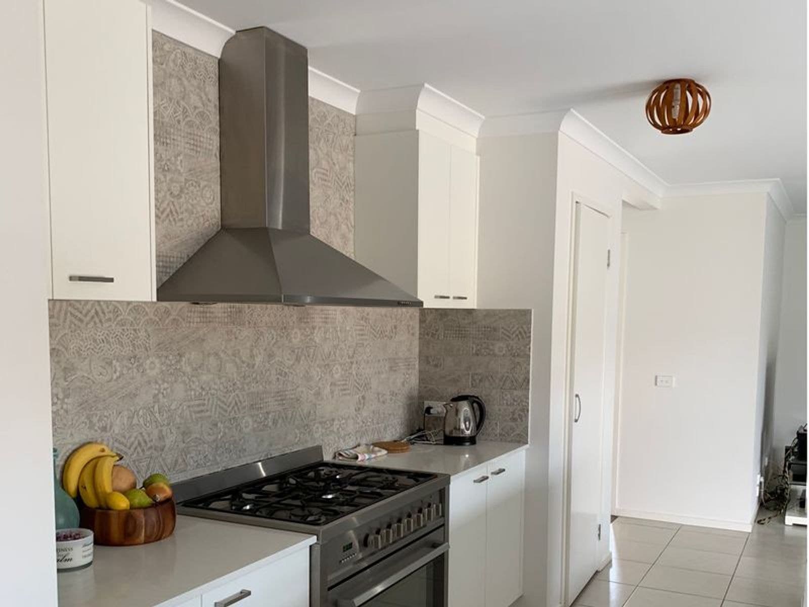 10 Mary Claire Court, Traralgon VIC 3844, Traralgon - Thumbnail 2