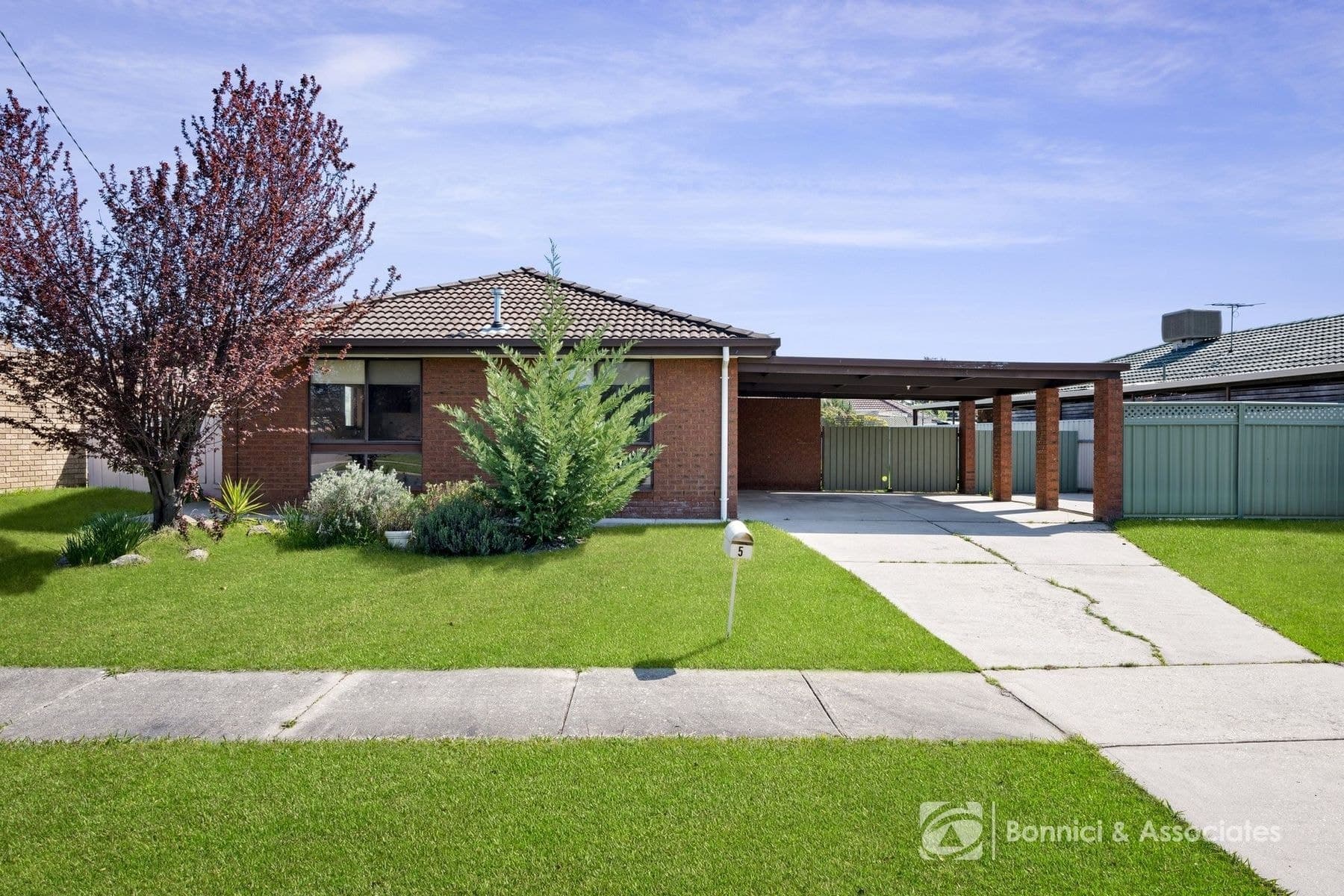 5 Pitmedden Drive, West Wodonga VIC 3690, West Wodonga - Image 1