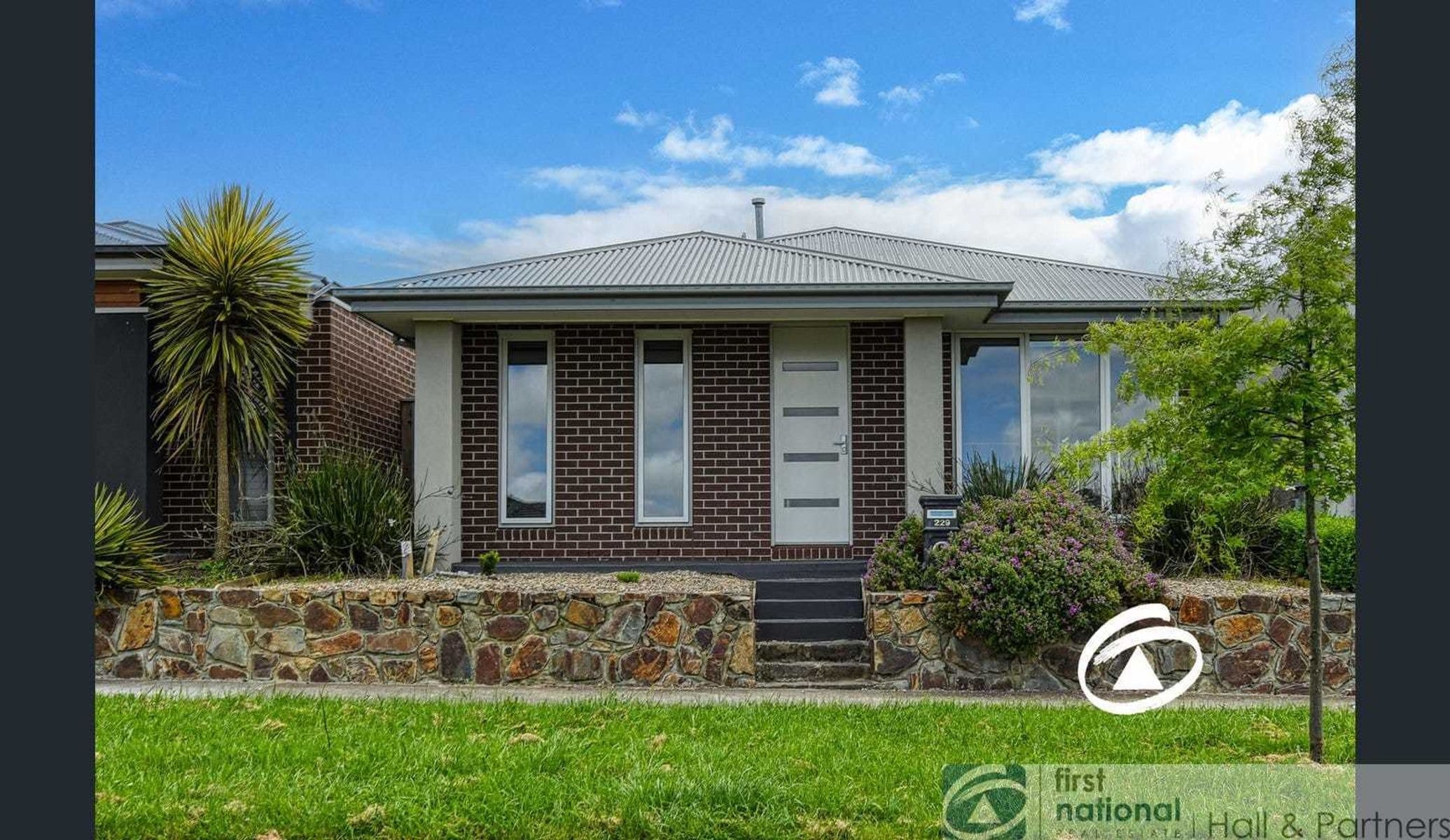 229 Pink Hill Boulevard, Officer VIC 3809, Officer - Image 1