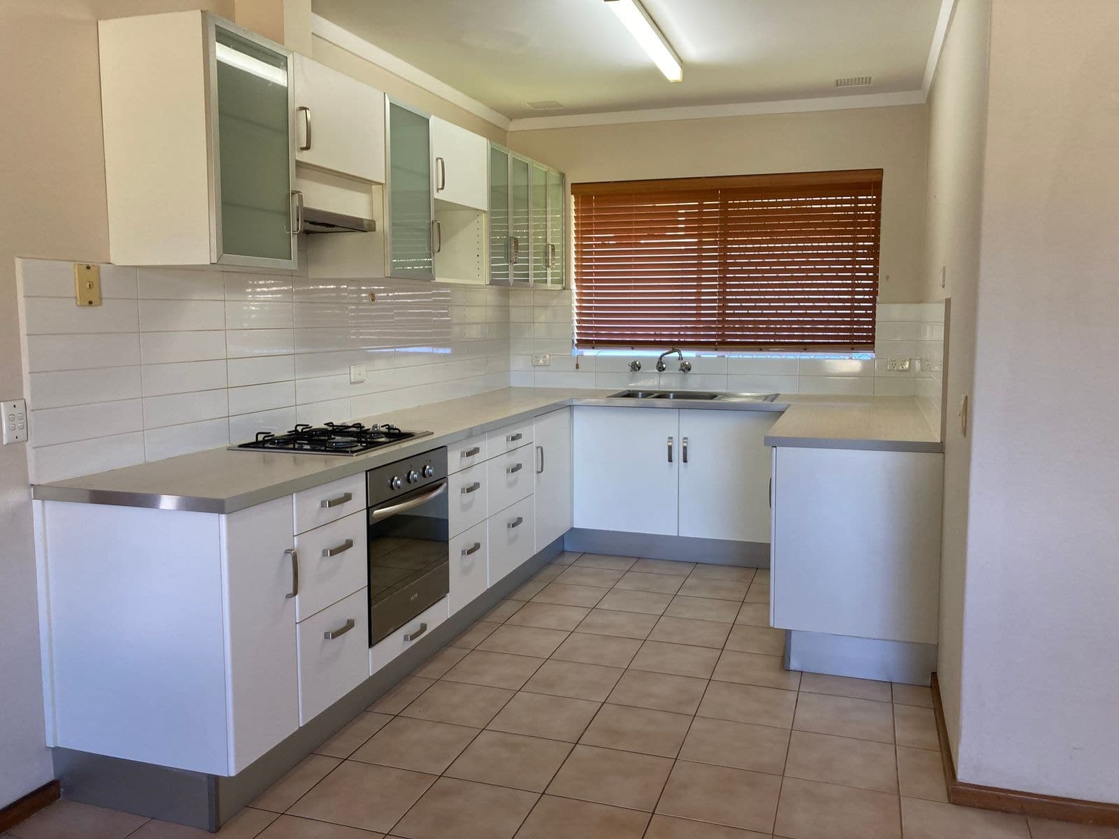 10A Quail Rise, Willetton WA 6155, Willetton - Thumbnail 8