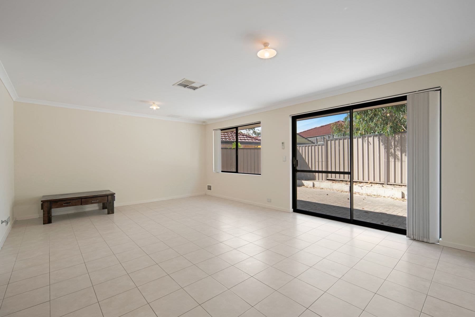 2/37 Lord Street, Bentley WA 6102, Bentley - Thumbnail 3