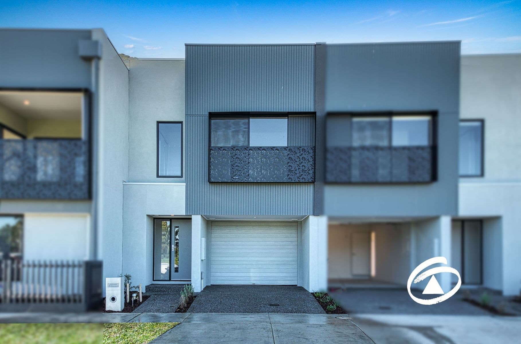 88 Aberfeldy Crescent, Cranbourne South VIC 3977, Cranbourne South - Thumbnail 2