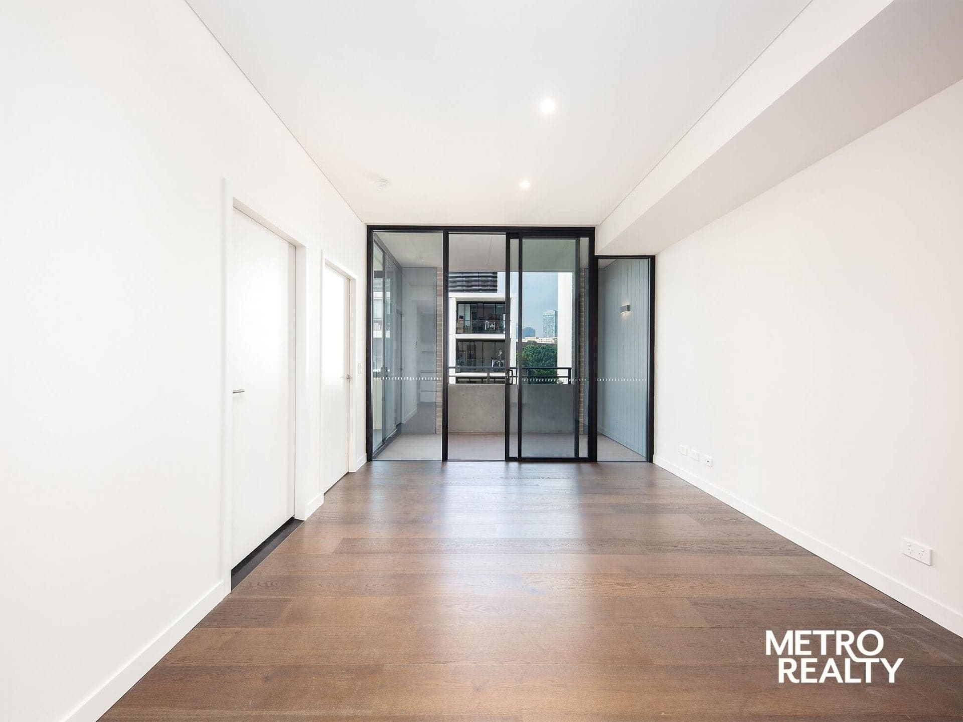 414/11 Wentworth Street Glebe NSW, Glebe - Thumbnail 2