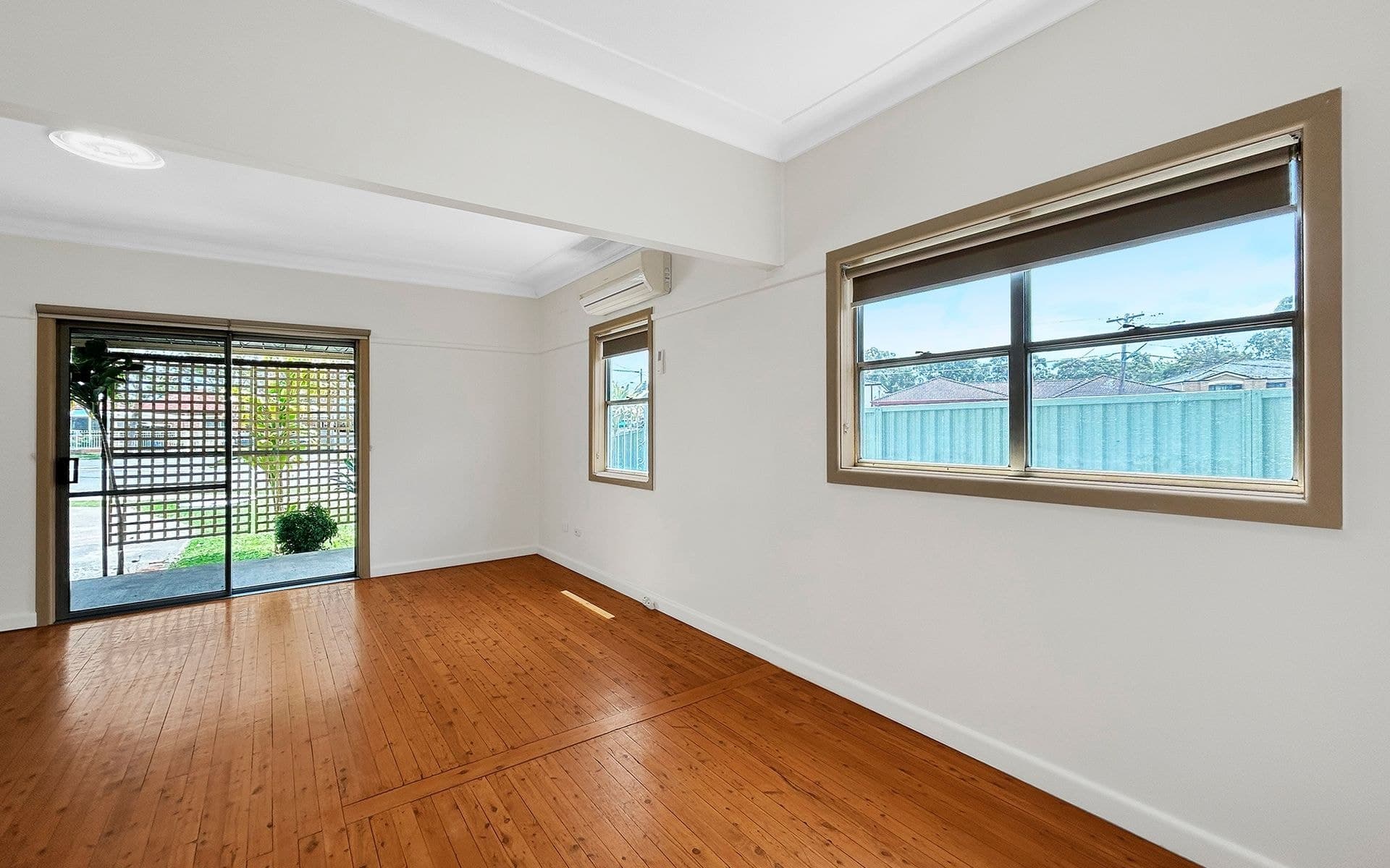 24 Ravenswood Street, Canley Vale NSW 2166, Canley Vale - Thumbnail 2