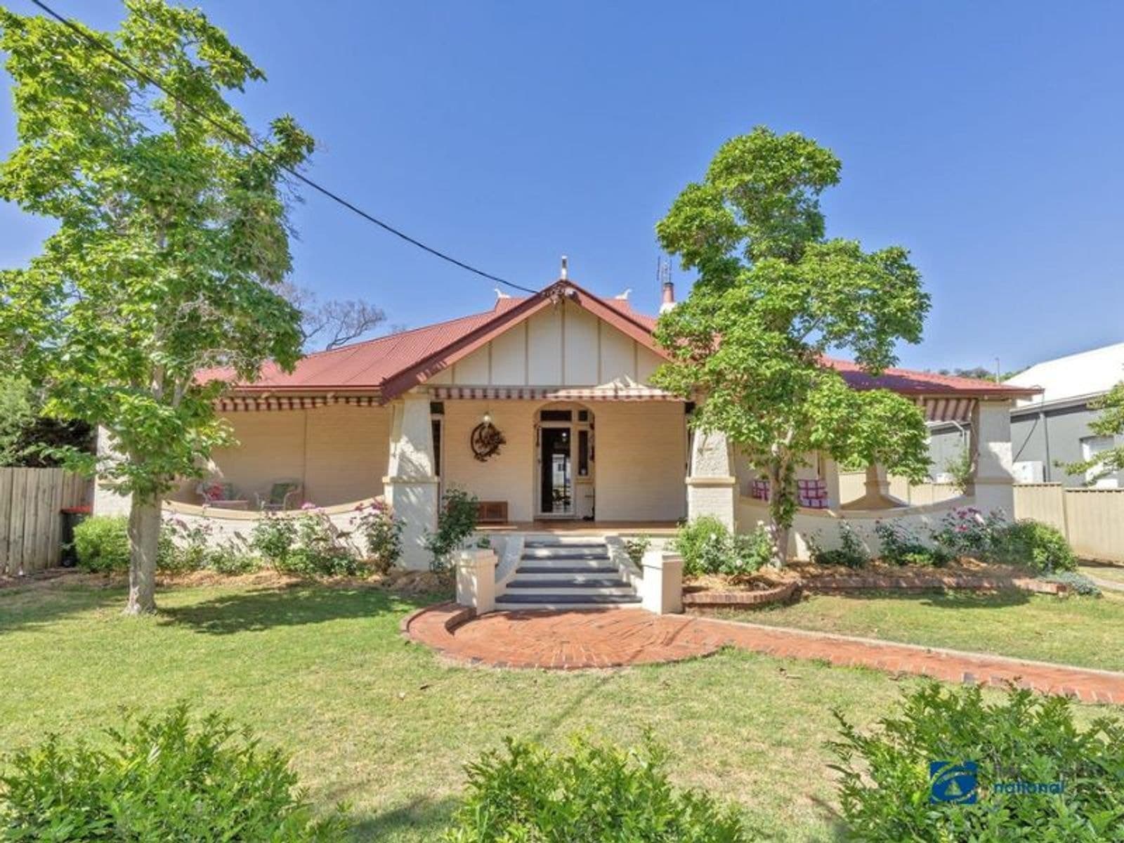 50 Napier Street, Tamworth NSW 2340, Tamworth - Image 1