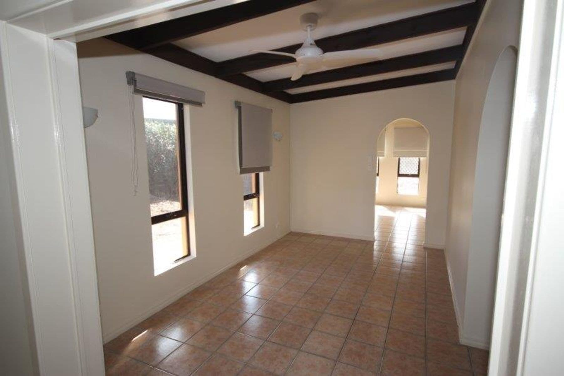 11 Clarke Street, Gillen NT 0870, Gillen - Thumbnail 4