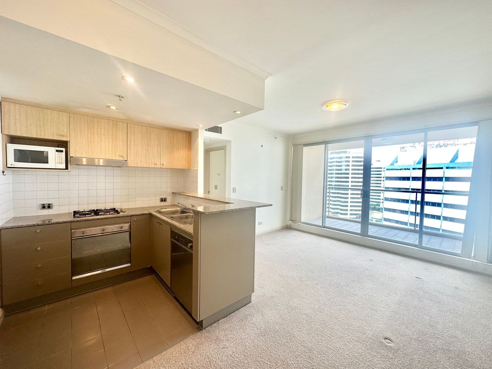 1909/2A Help Street, Chatswood NSW 2067, Chatswood - Thumbnail 2