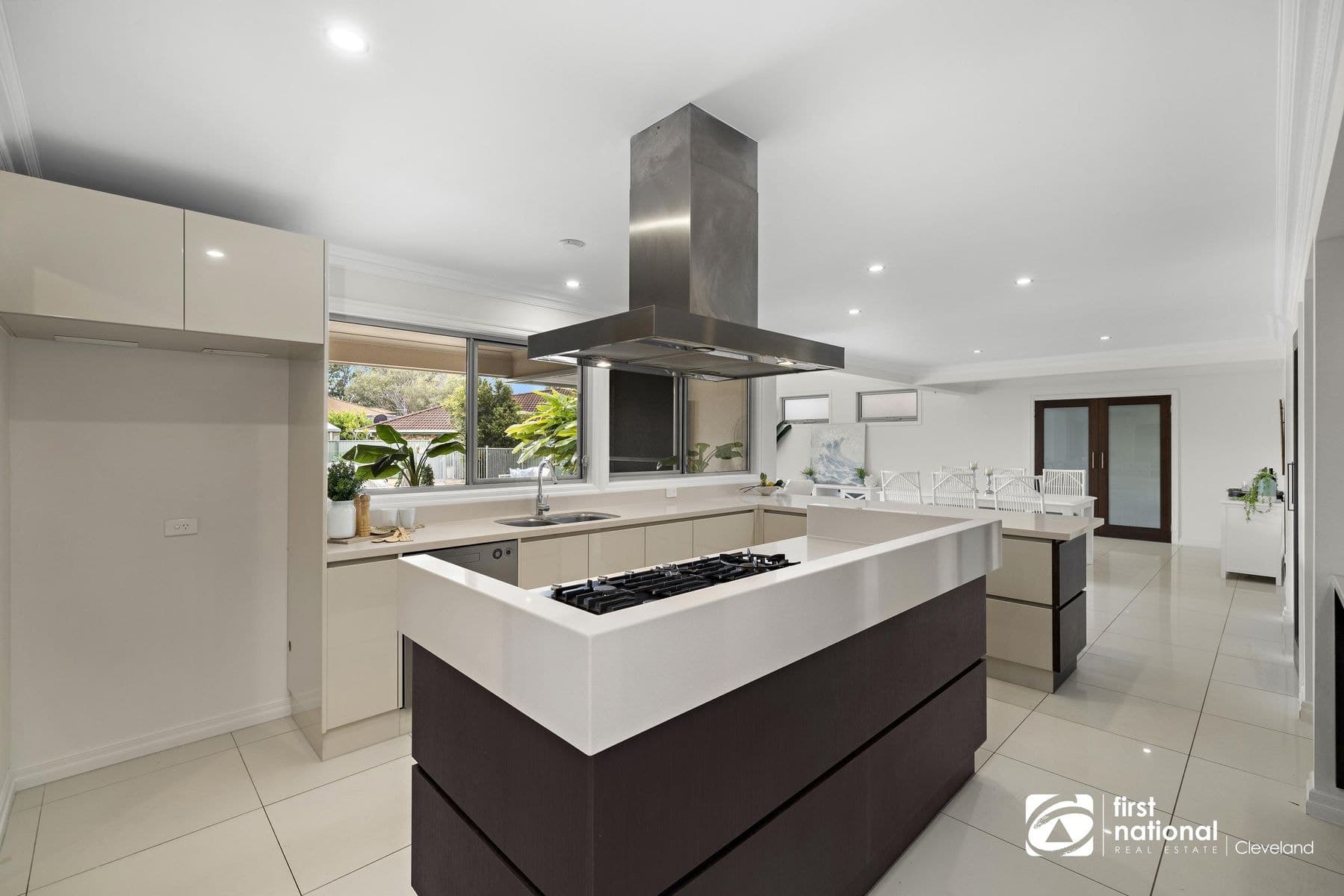 56 Rose Street, Ormiston QLD 4160, Ormiston - Thumbnail 3
