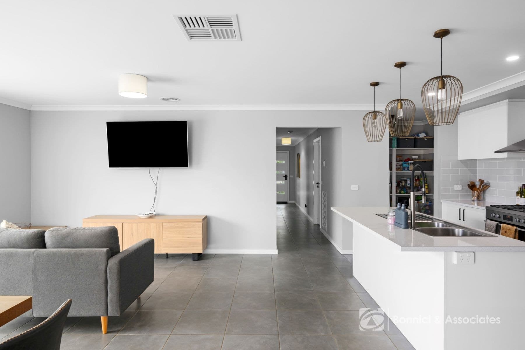 13 Roper Street, West Wodonga VIC 3690, West Wodonga - Thumbnail 5
