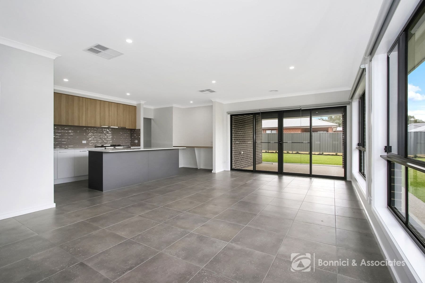 47 Eisenhauer Drive, Thurgoona NSW 2640, Thurgoona - Thumbnail 3