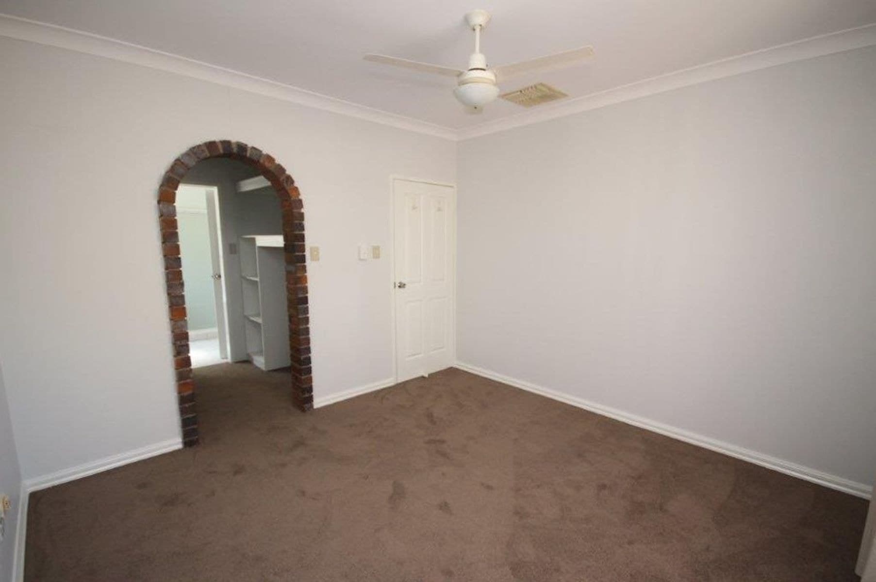 9 Blain Street, Araluen NT 0870, Araluen - Thumbnail 2