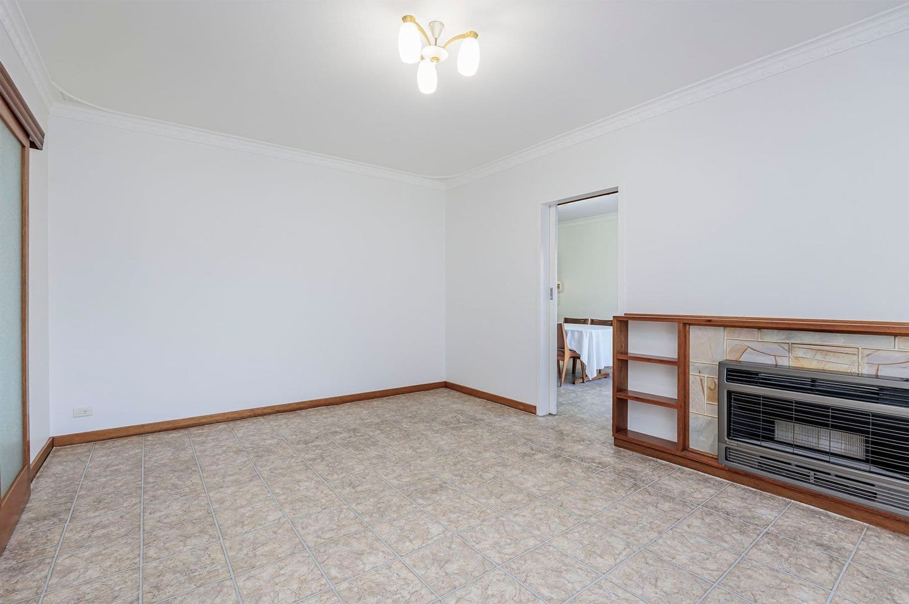 42 Maud Street, Rostrevor SA 5073, Rostrevor - Thumbnail 2