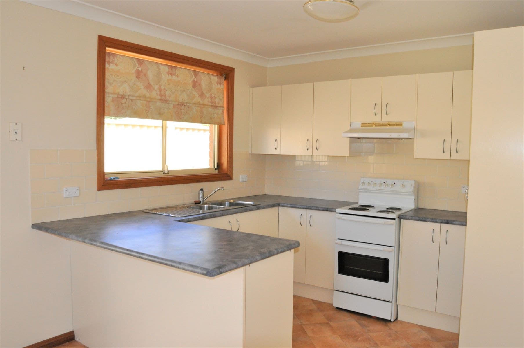 79 Bant Street, Bathurst NSW 2795, Bathurst - Thumbnail 2