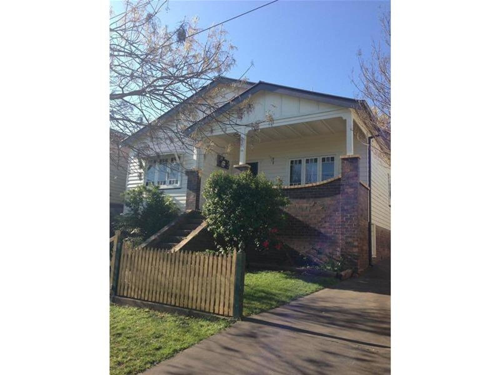 115 Kirkwood Street, Armidale NSW 2350, Armidale - Image 1