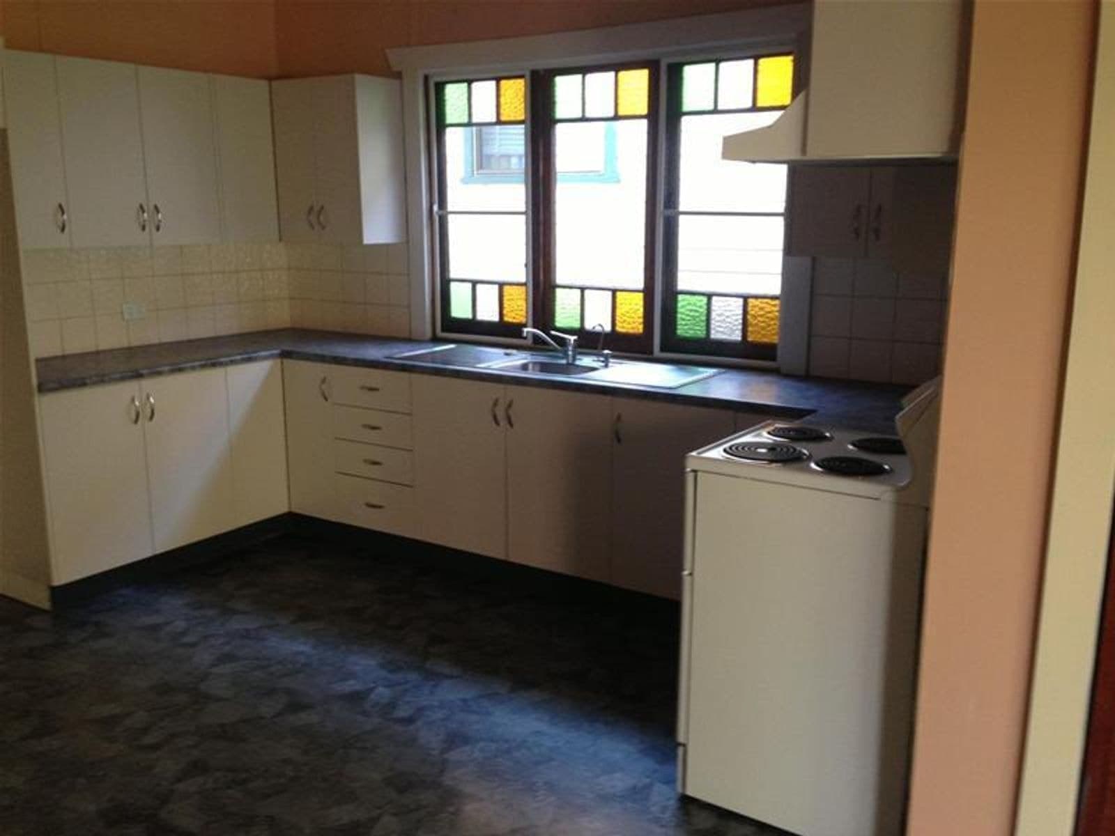 115 Kirkwood Street, Armidale NSW 2350, Armidale - Thumbnail 2