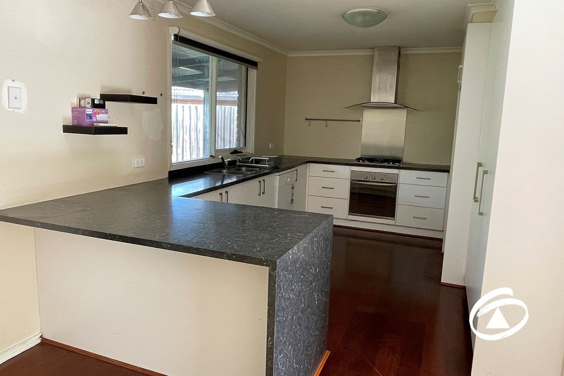10 Cheviot Ave, Berwick VIC 3806, Berwick - Thumbnail 3