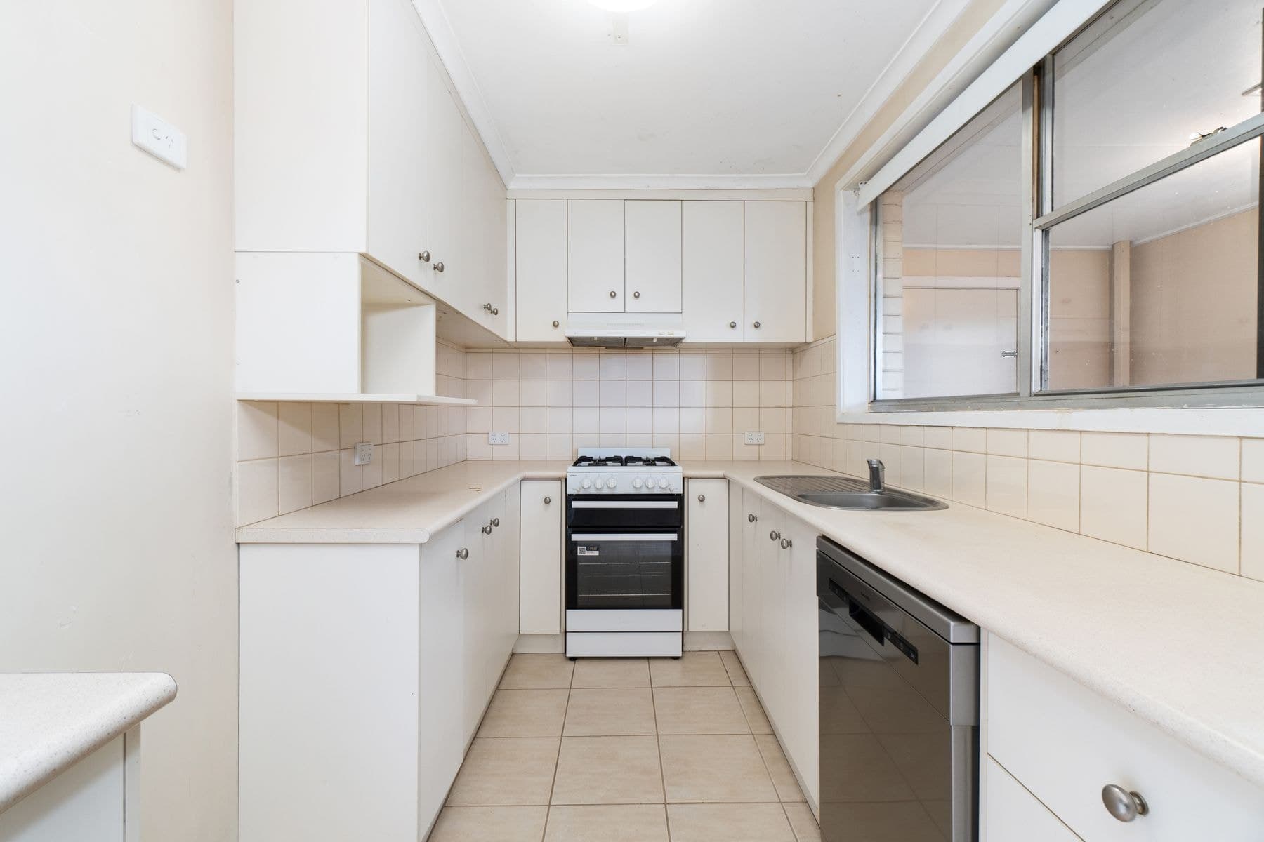23 Murphy Crescent, Traralgon VIC 3844, Traralgon - Thumbnail 5