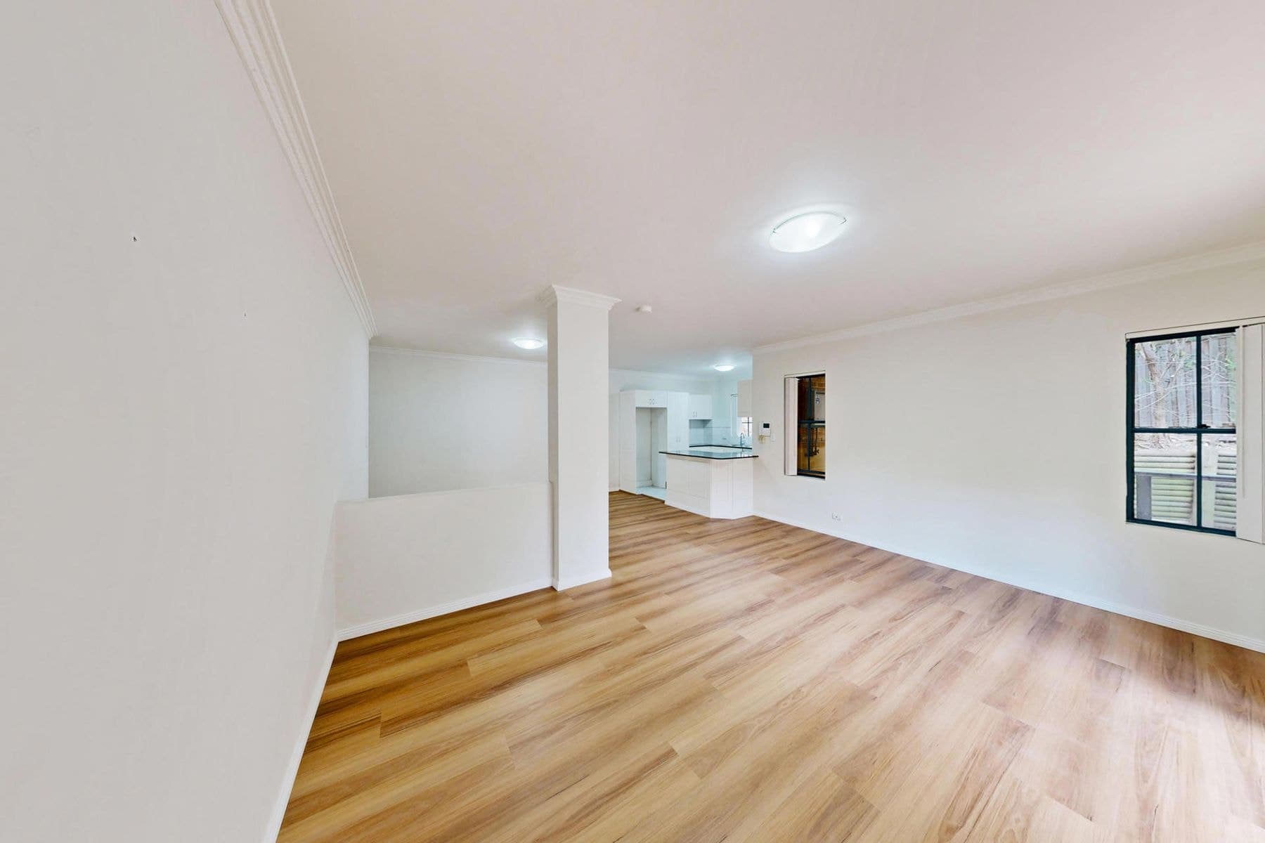5/48-54 Cecil Avenue, Castle Hill NSW 2154, Castle Hill - Thumbnail 2
