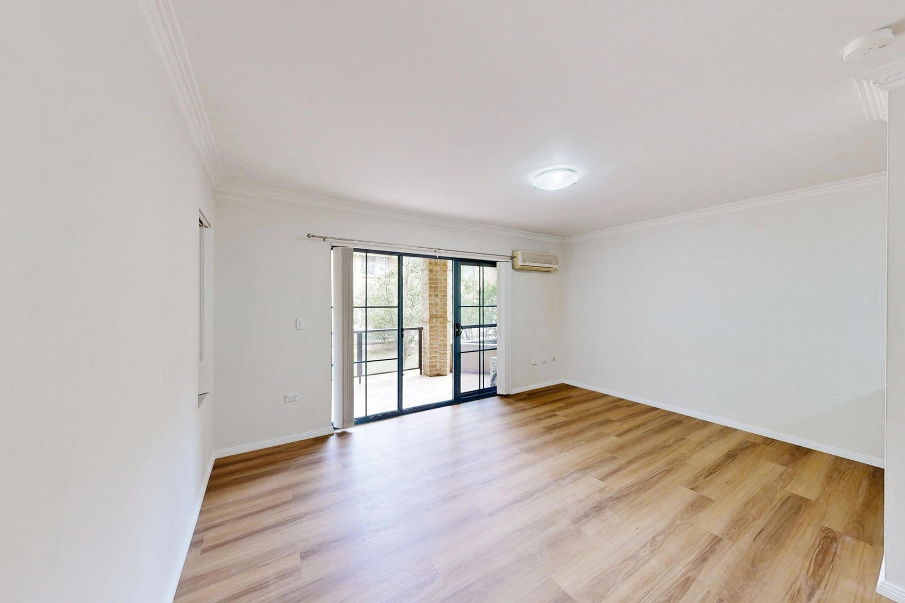 5/48-54 Cecil Avenue, Castle Hill NSW 2154, Castle Hill - Thumbnail 3