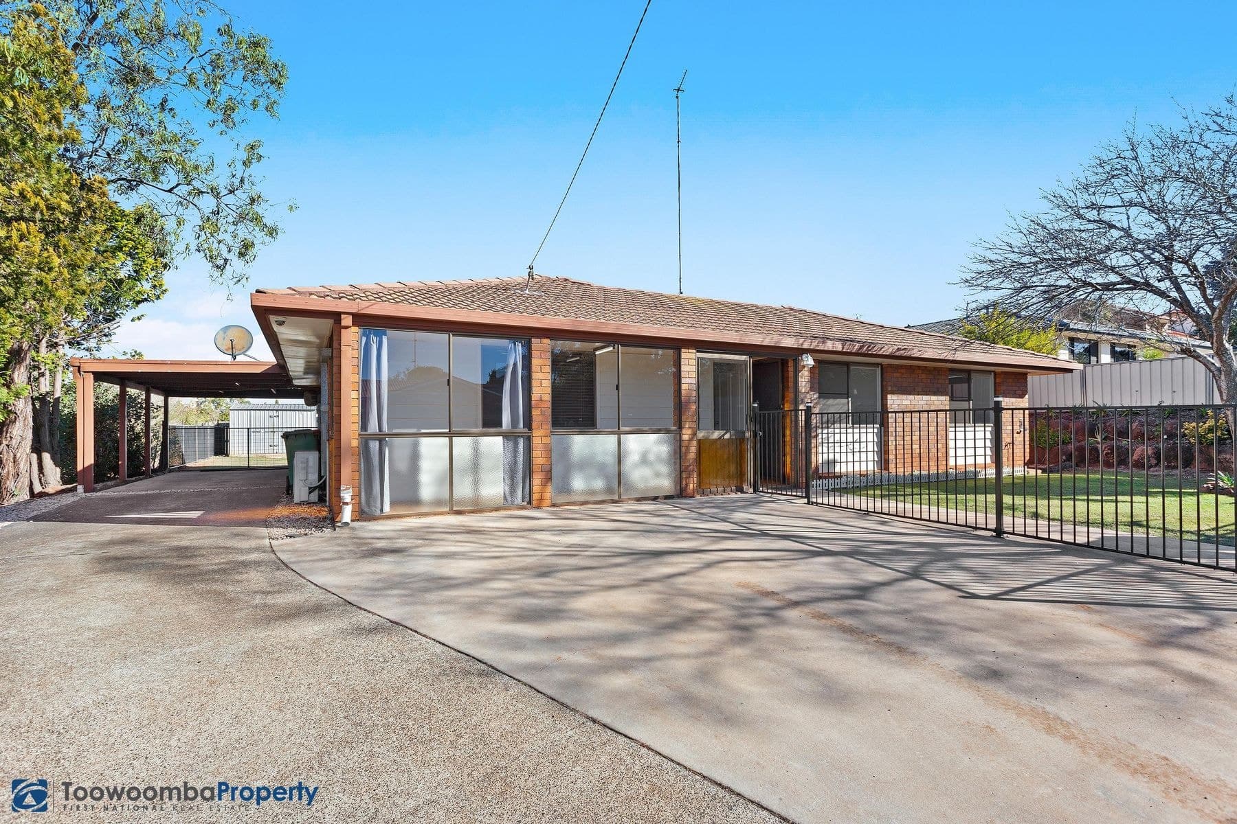 386 Stenner Street, Kearneys Spring QLD 4350, Kearneys Spring - Image 1