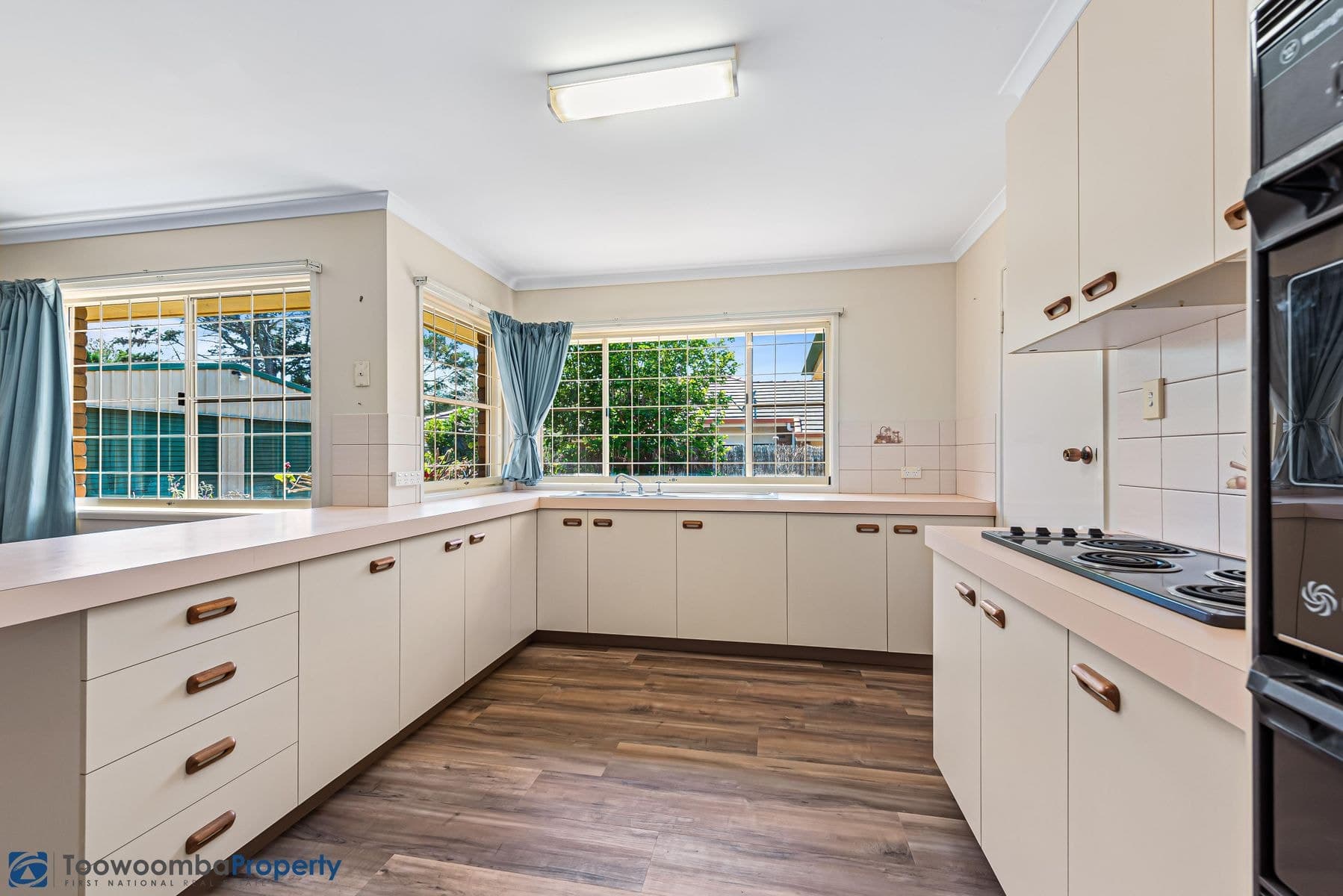 3 Swartz Street, Kearneys Spring QLD 4350, Kearneys Spring - Thumbnail 3
