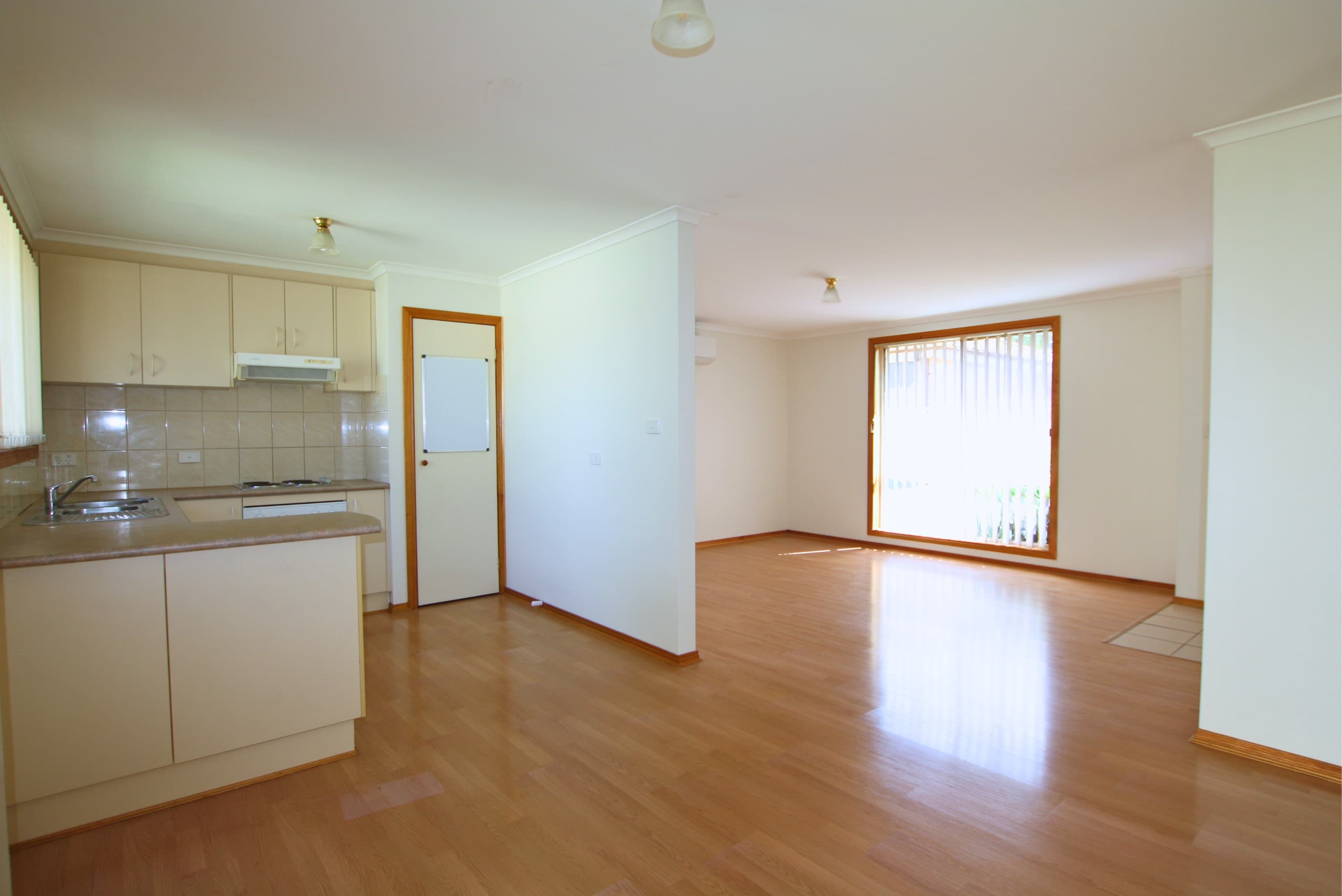 6/64 Anderson Street, Leongatha VIC 3953, Leongatha - Thumbnail 2
