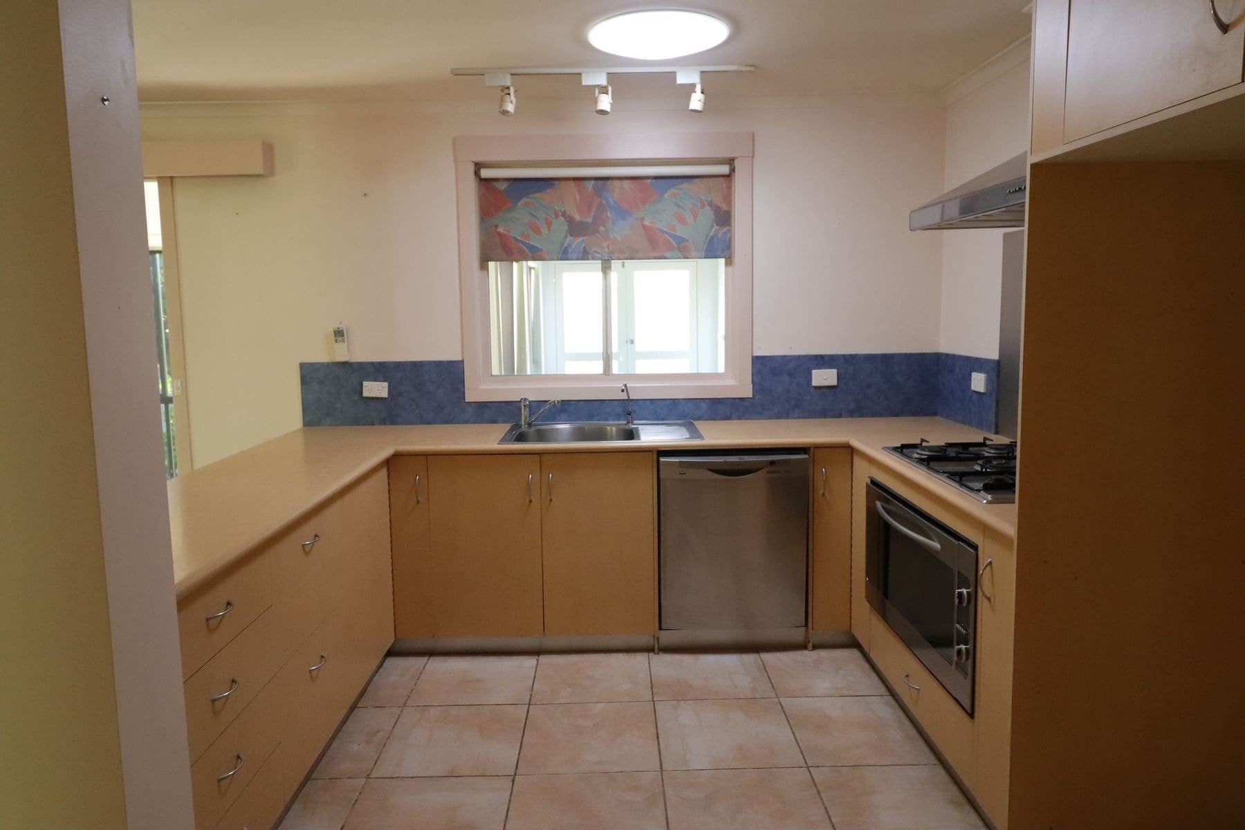 1A Station Street, Bright VIC 3741, Bright - Thumbnail 7