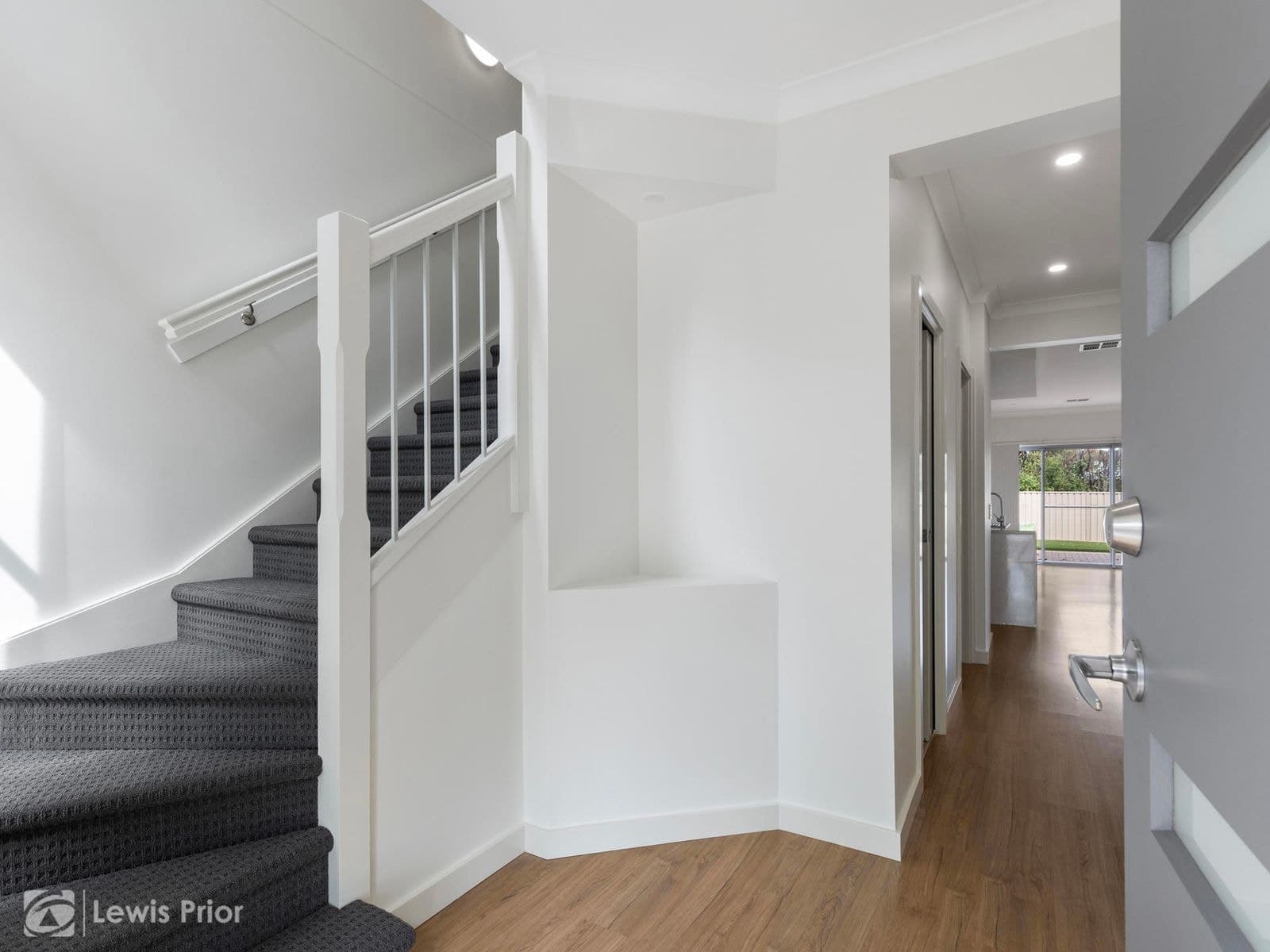 21A Minkie Avenue, Mitchell Park SA 5043, Mitchell Park - Thumbnail 2