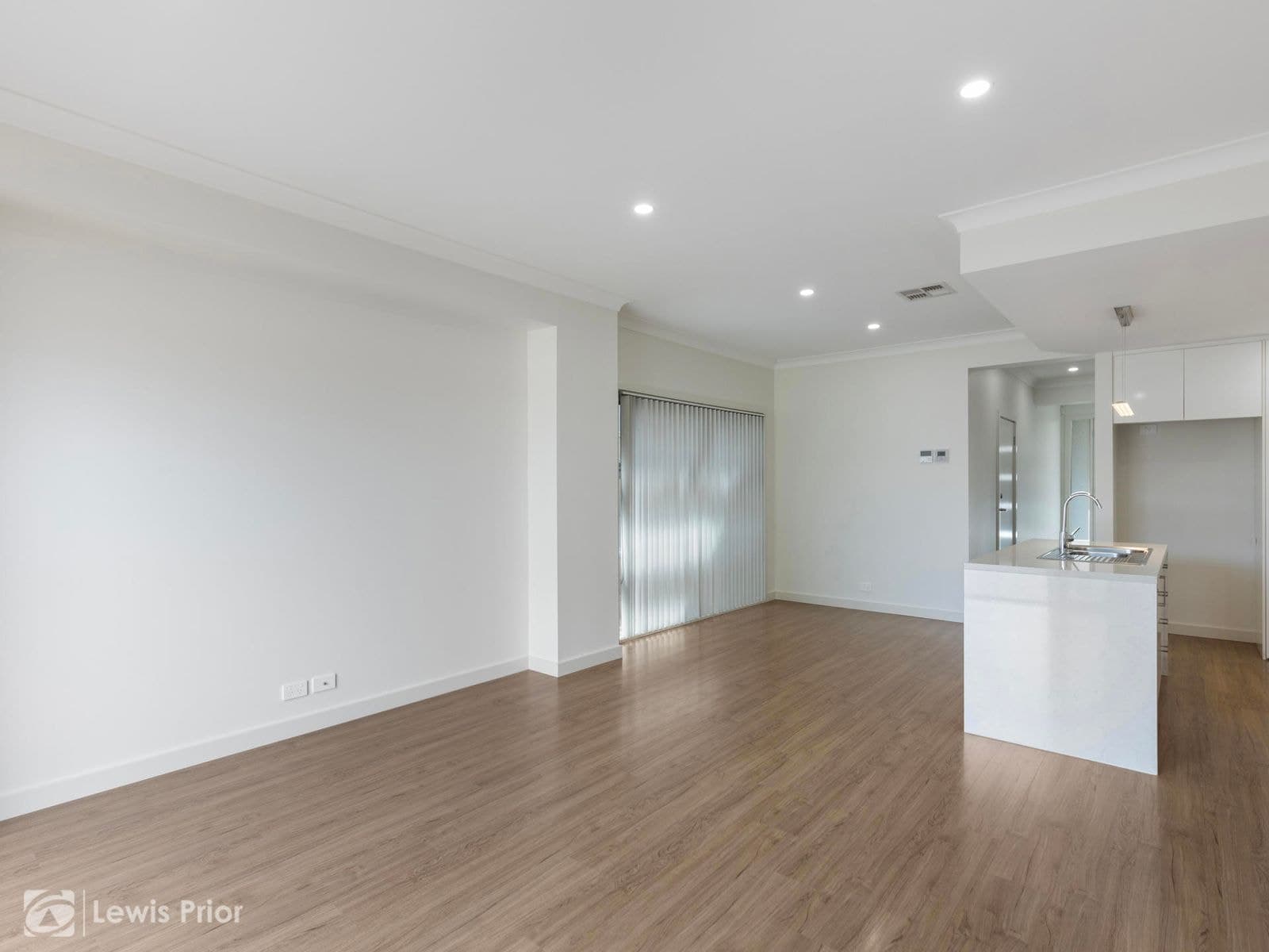 21A Minkie Avenue, Mitchell Park SA 5043, Mitchell Park - Thumbnail 4